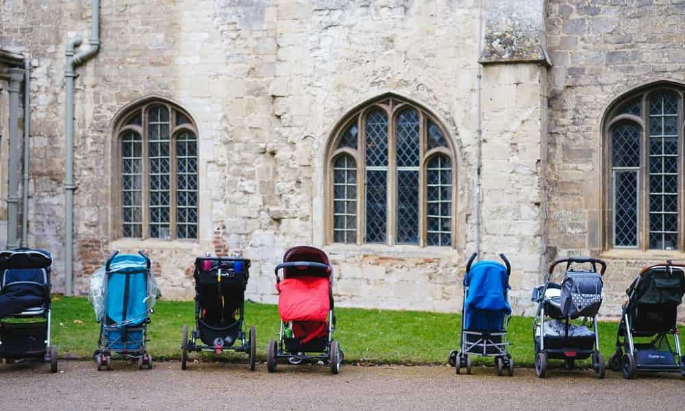 Wózek dla bliźniaków – jak wybrać?