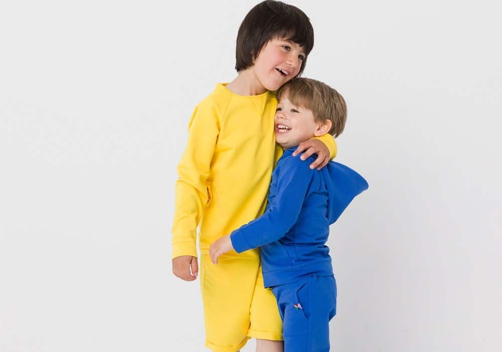 Bluzy dla chłopców – jakie modele będą najlepsze na jesień?