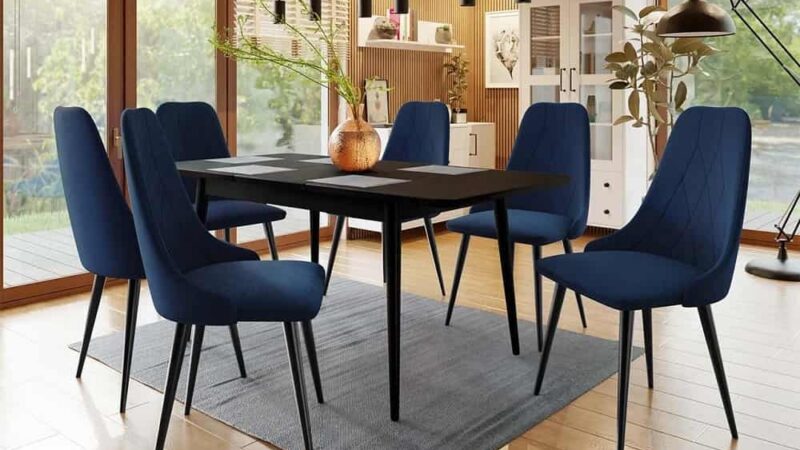 Stół z krzesłami do salonu, jadalni i kuchni. Przegląd nowości